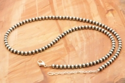Navajo Pearls 18" Necklace with extender
